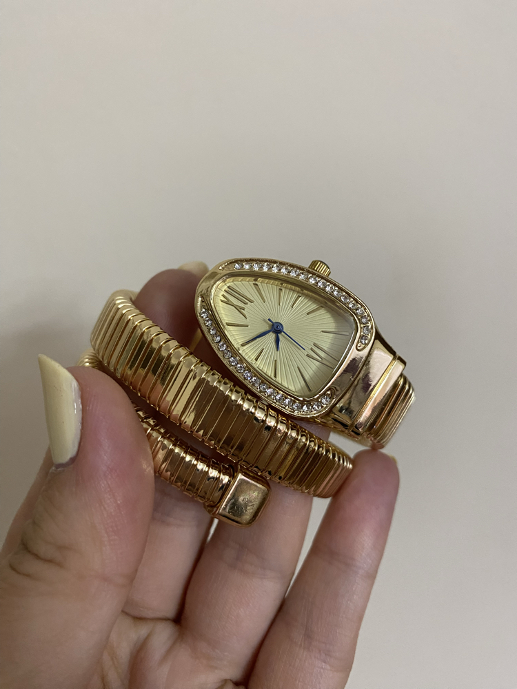 MARKA MUADİLİ GOLD SAAT 
