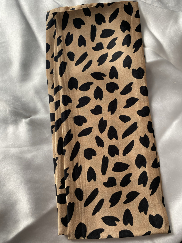 LEOPAR DESENLİ FLAR 