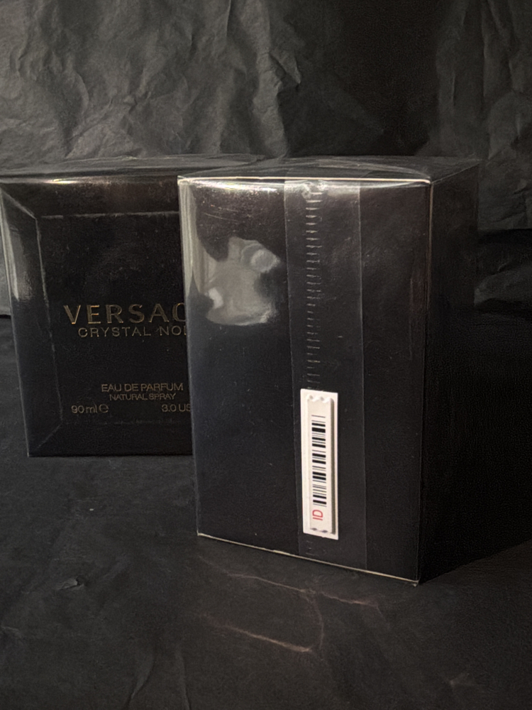 Versace Crystal Noir⁠ 90ml