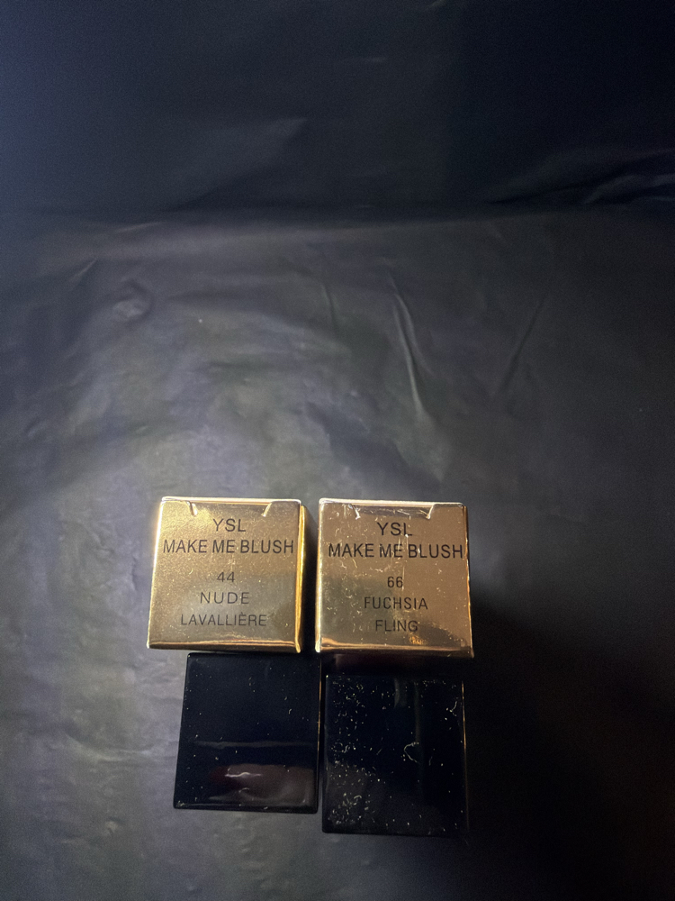 Yves Saint Laurent Likit Allık