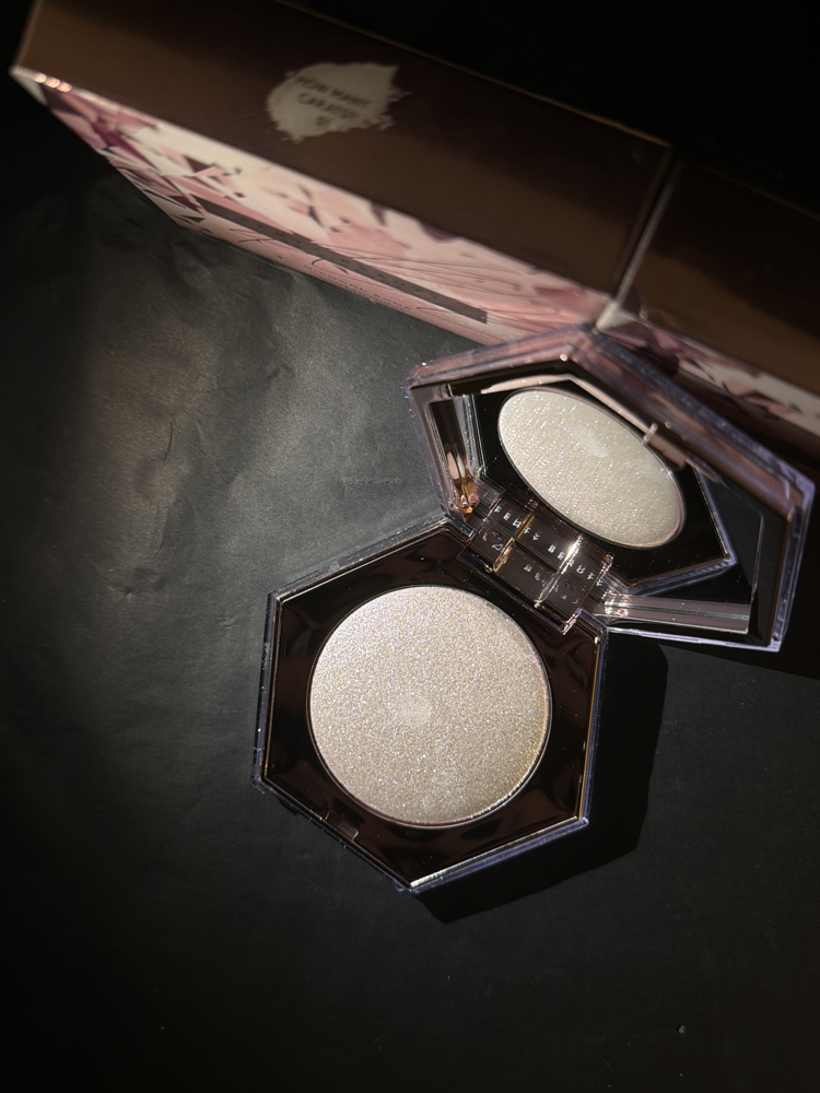 Fenty Beauty Diamond Bomb Higlighter How Many Carats