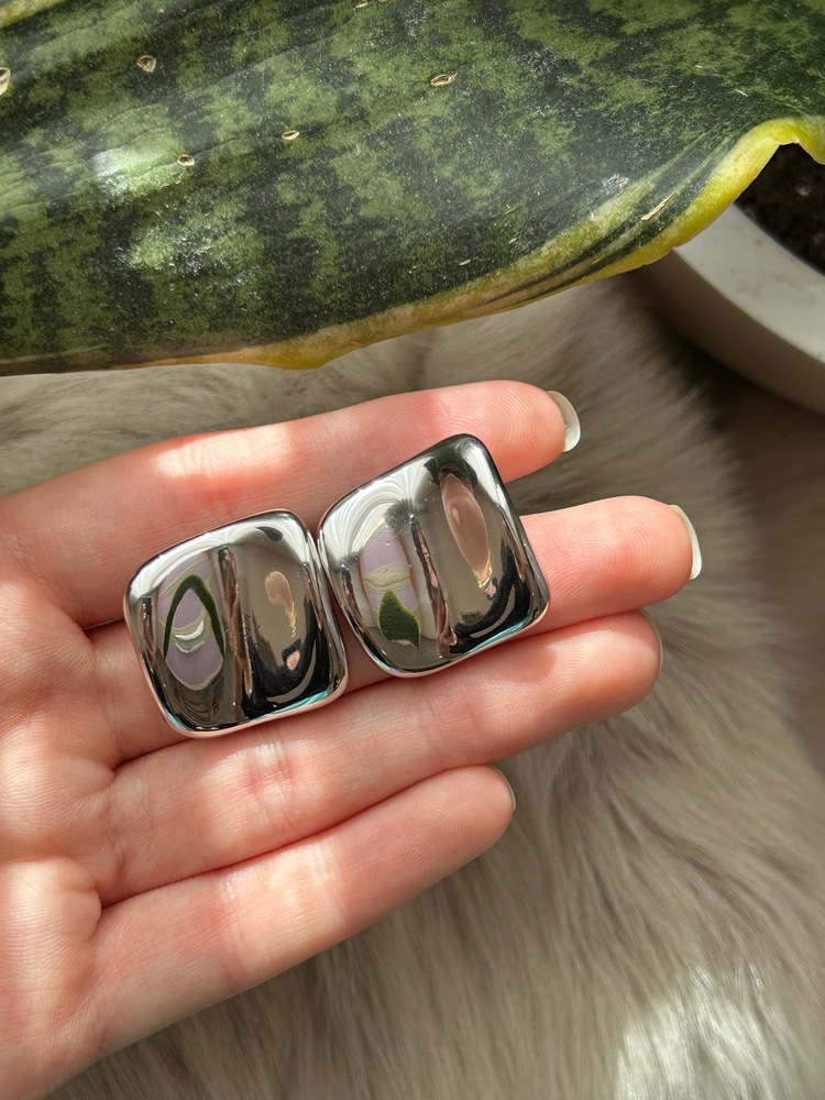 Dalgalı Silver Küpe 
