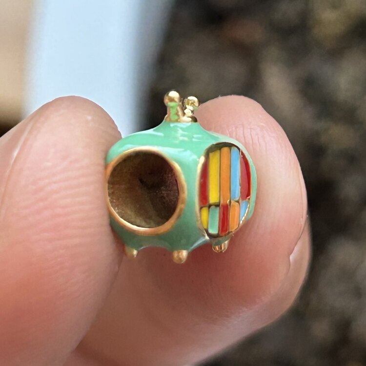Tv Charm