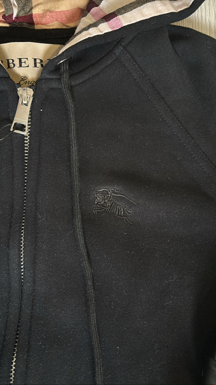 Burberry Classic “Zip Up”