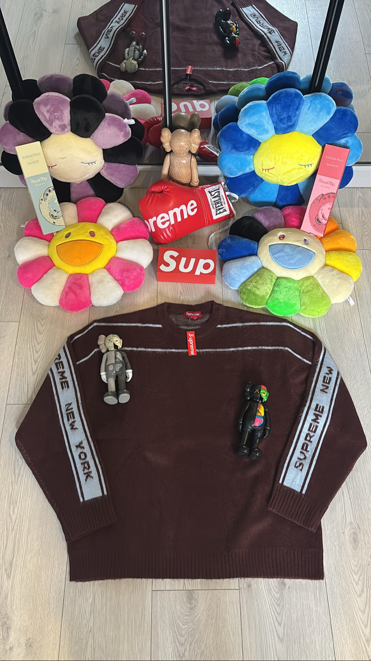 Supreme Classic “Sweater”