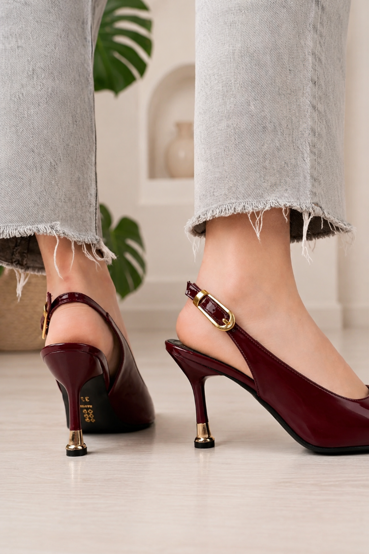 Kadın Bordo Rugan Tokalı Sivri Şık Topuklu Stiletto Ayakkabı