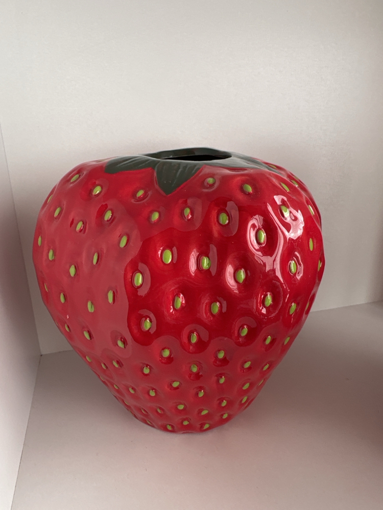 Çilek vazo 22 cm