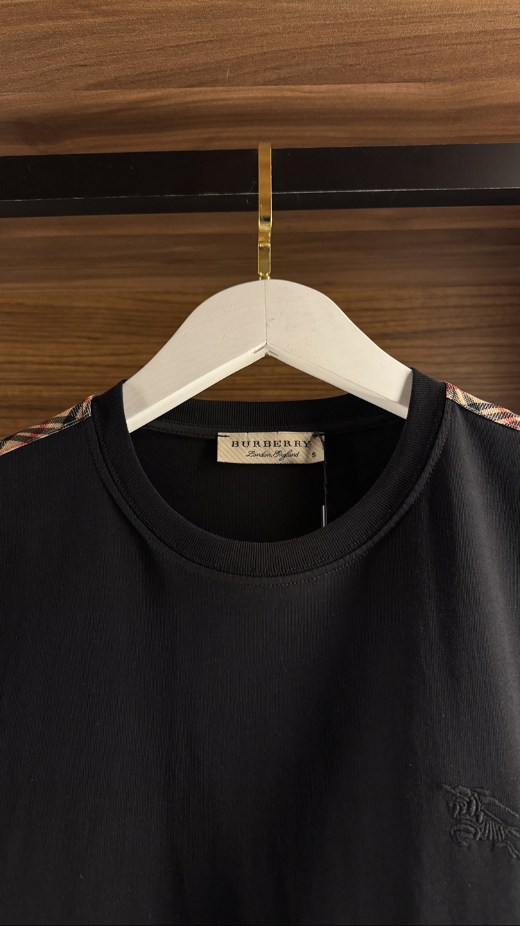 BURBERRY PREMIUM T-SHIRT