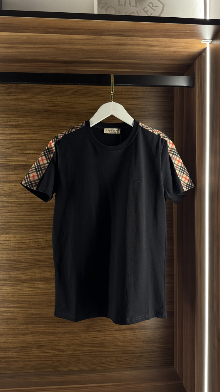 BURBERRY PREMIUM T-SHIRT