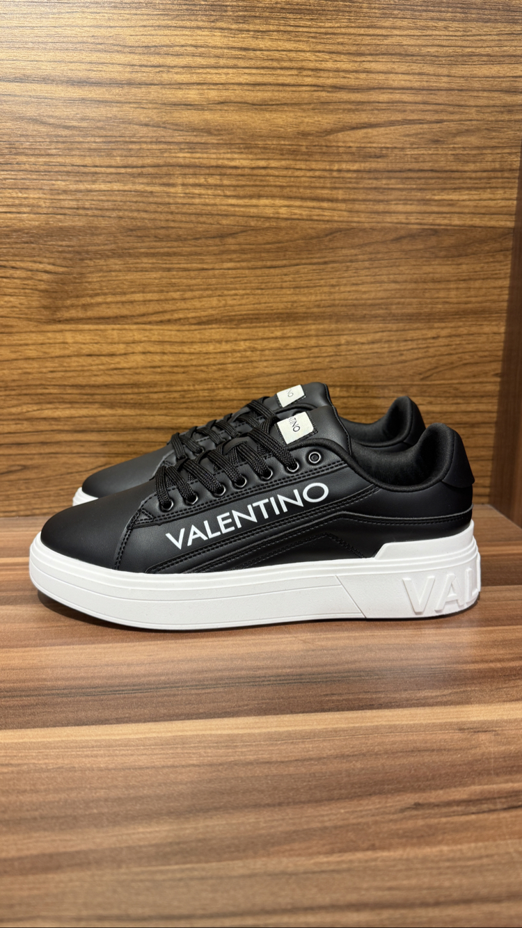 VALENTINO PREMIUM SNEAKERS