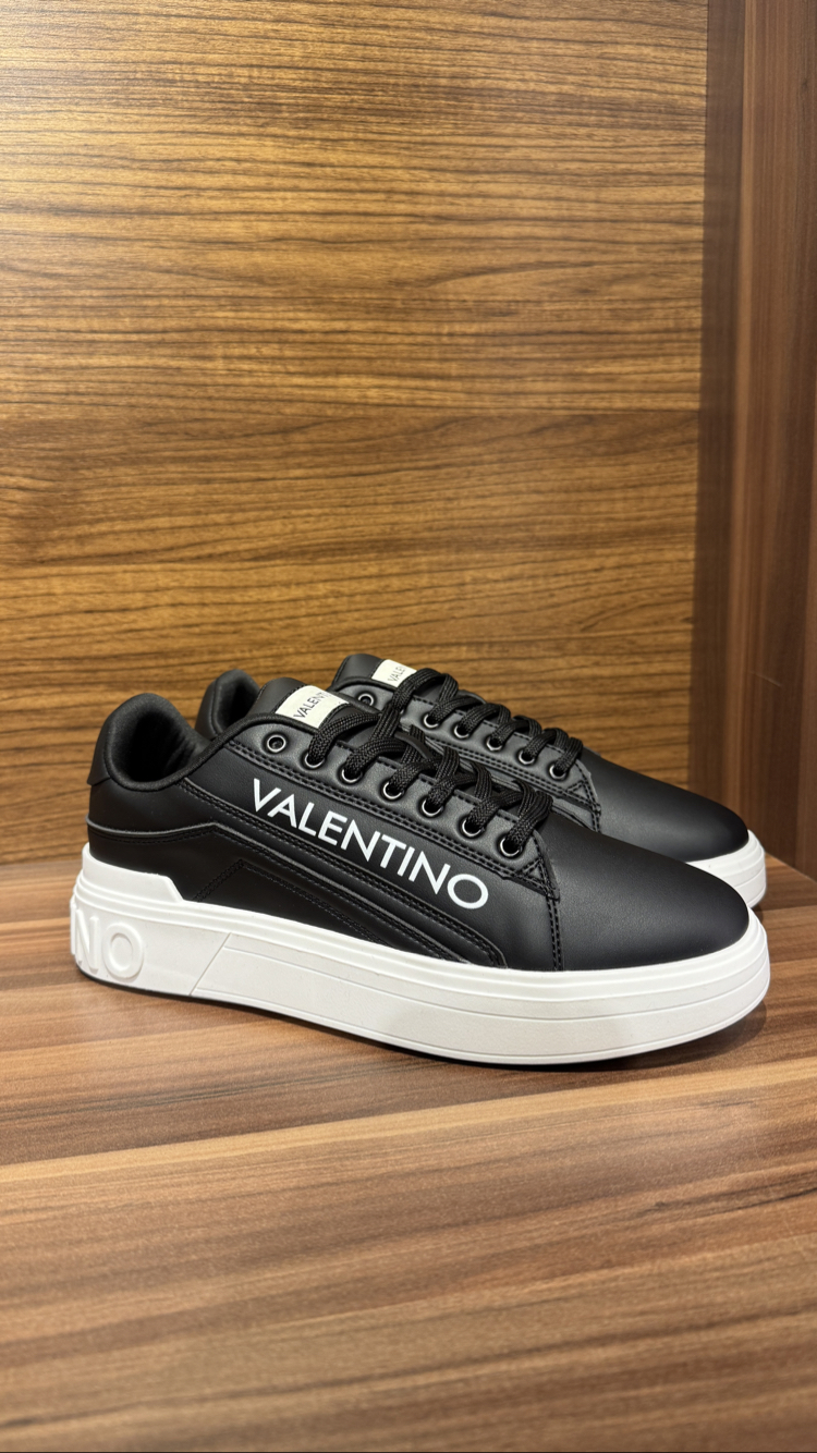 VALENTINO PREMIUM SNEAKERS
