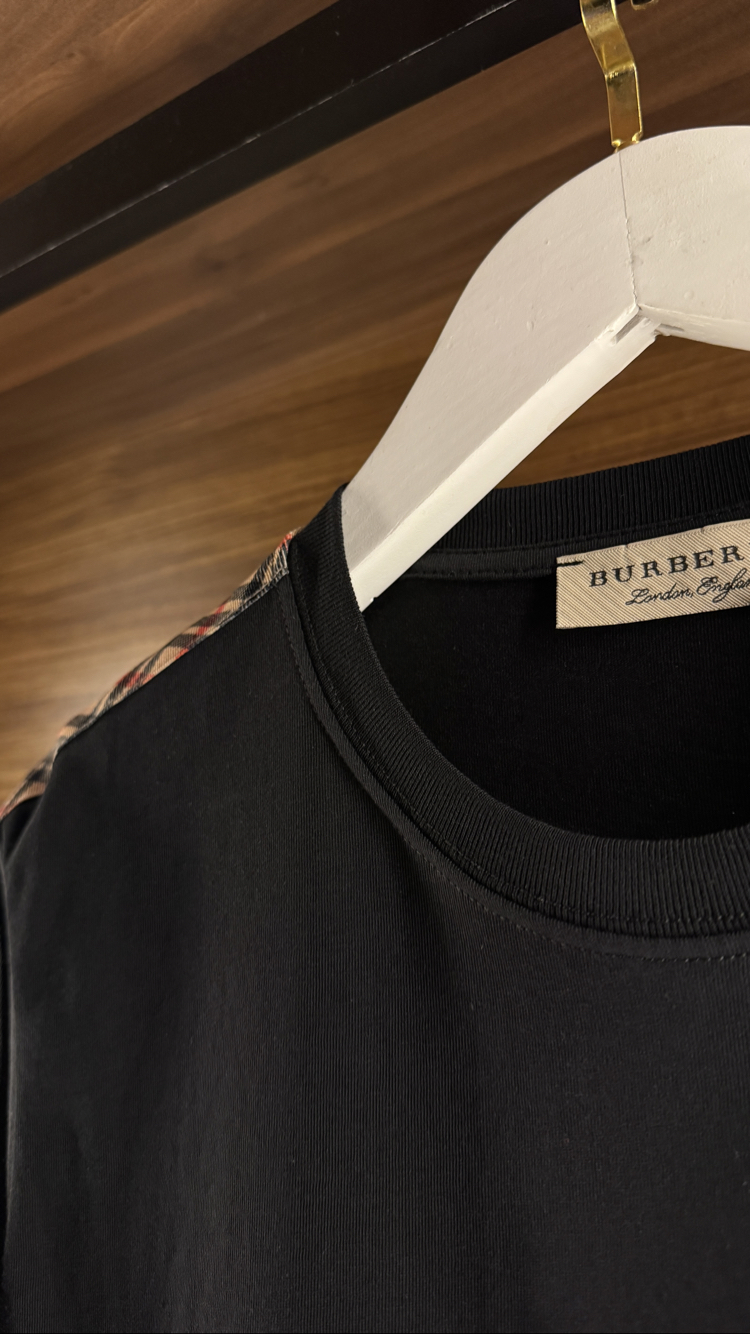 BURBERRY PREMIUM T-SHIRT