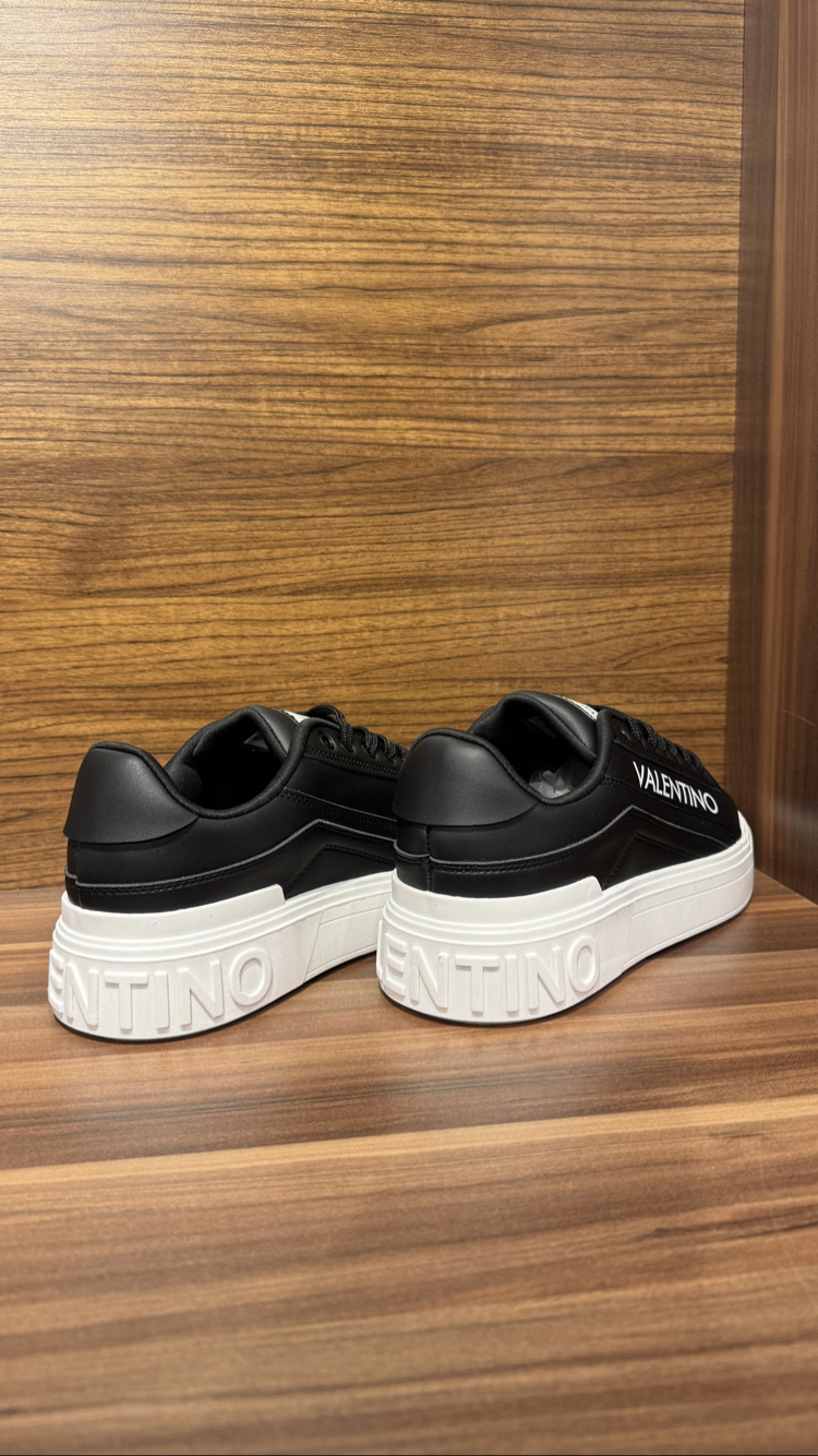 VALENTINO PREMIUM SNEAKERS
