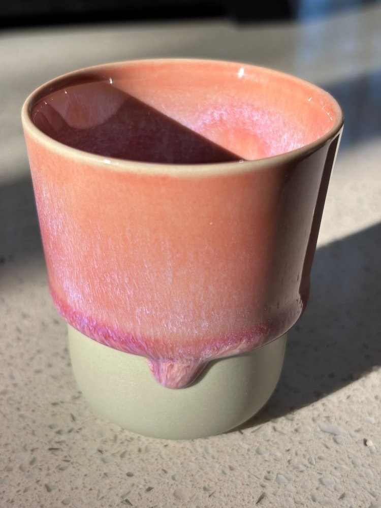 Blush Kiss Short Cup