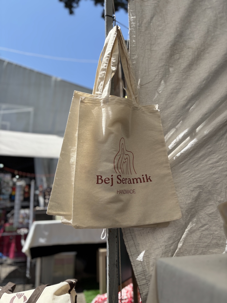 Bej seramik bez çanta