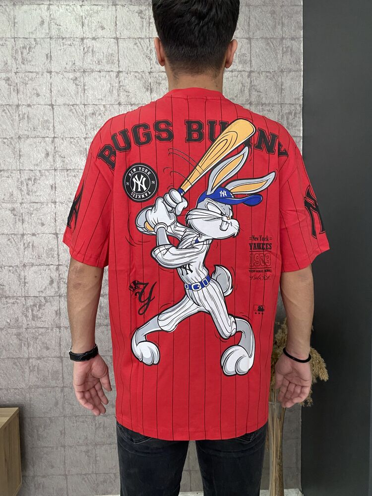 BUGS BUNNY TASARIMLI T-SHIRT