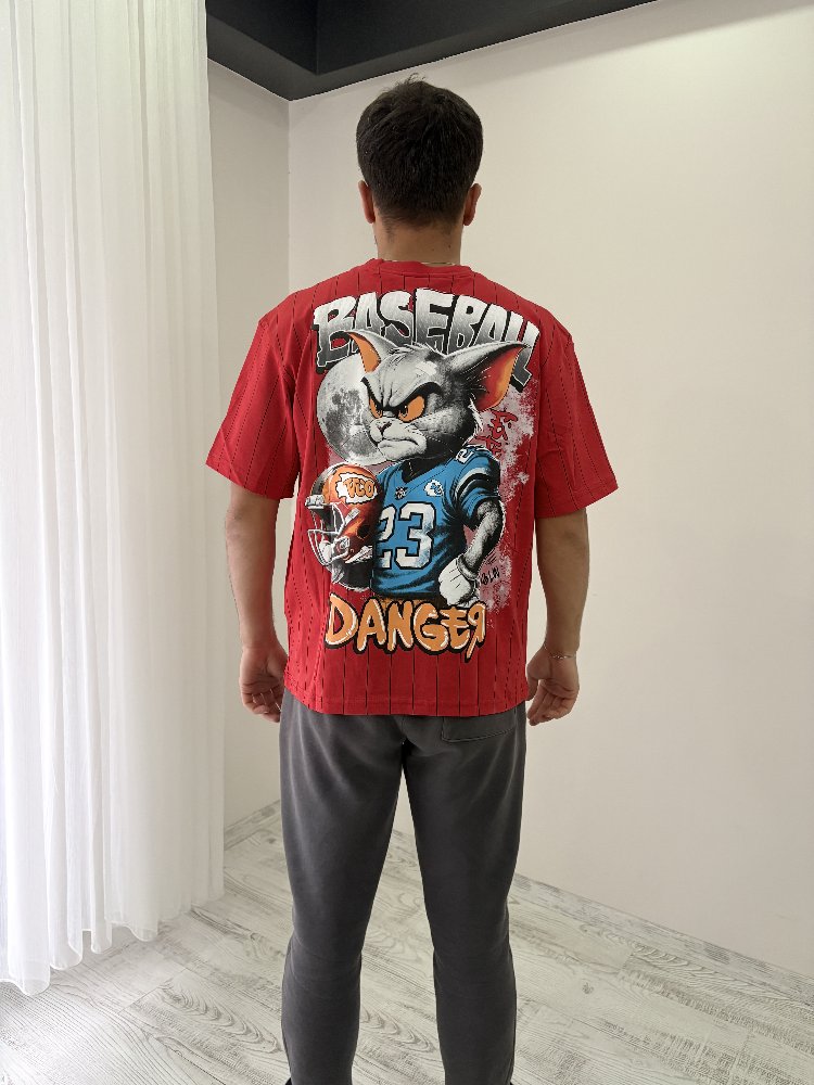 Tom Oversize Kırmızı Tişört