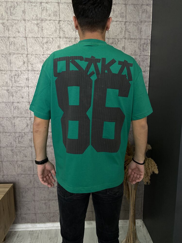 OSAKA 86 TASARIMLI T-SHIRT