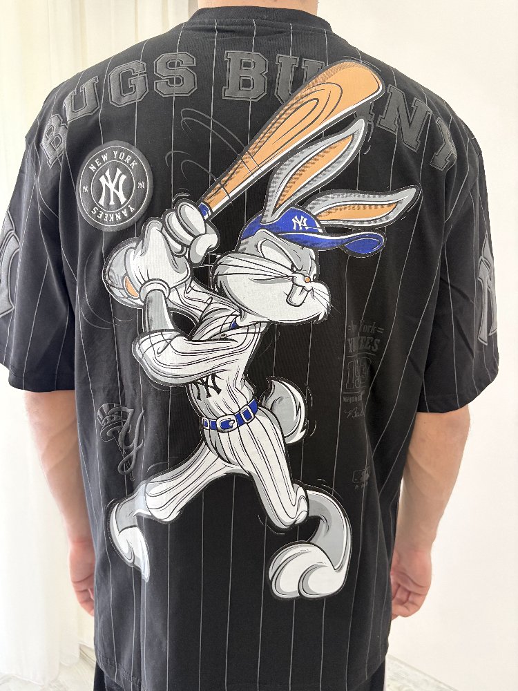 Bugs Bunny Oversize Siyah Tişört