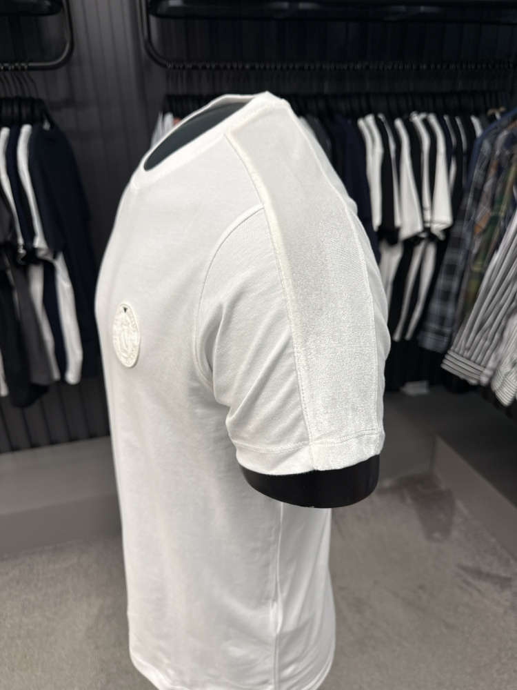 Emporıo Armani omuz detaylı T-shirt (26508-Beyaz)