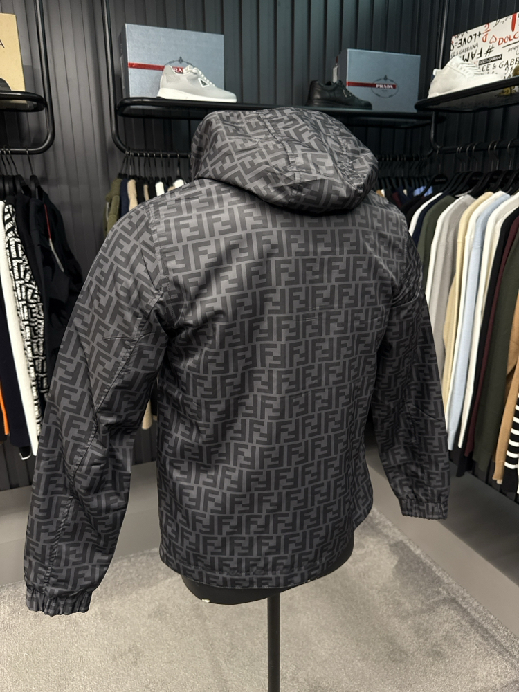 İTHAL FENDİ Kapüşonlu Yağmurluk (6262-Siyah)