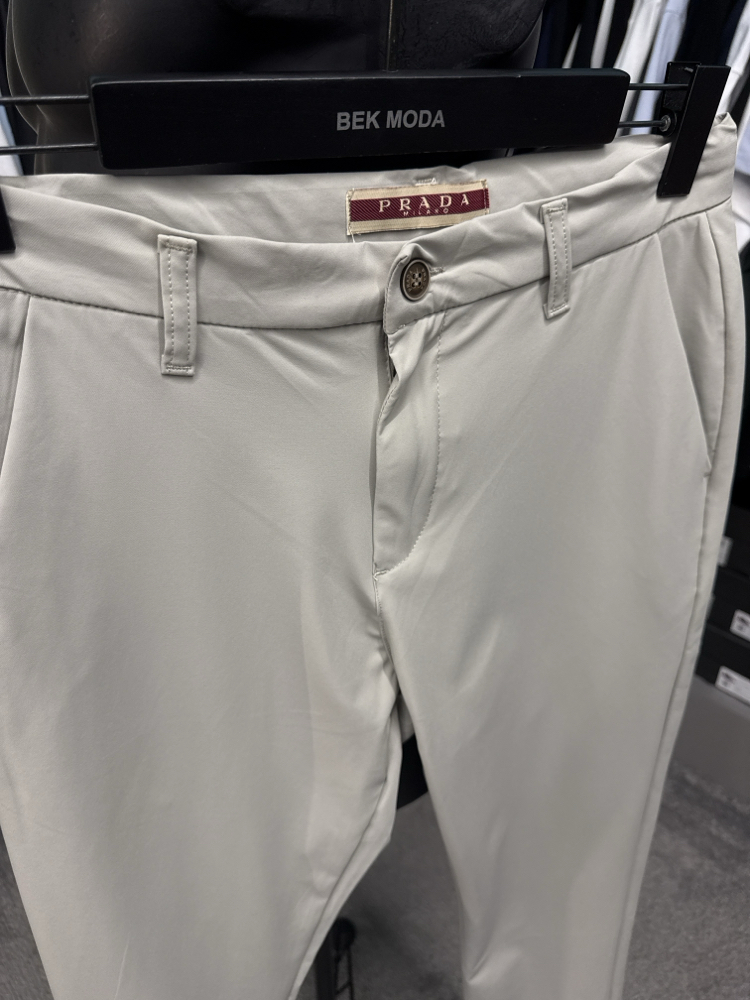 Prada Kırışmayan Kumaş Jogger Pantolon(1361-Bej)
