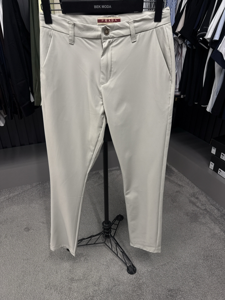 Prada Kırışmayan Kumaş Jogger Pantolon(1361-Bej)