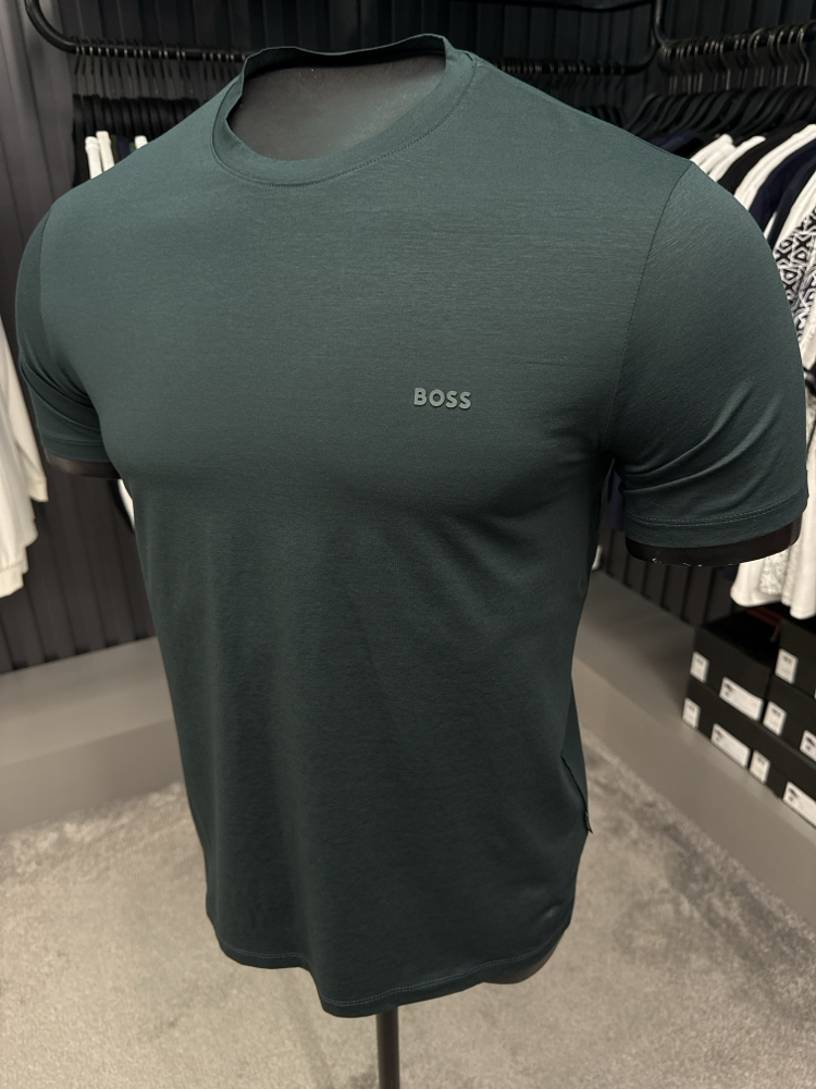 Boss Modal Kırışmayan Kumaş (410-Koyu Yeşil)