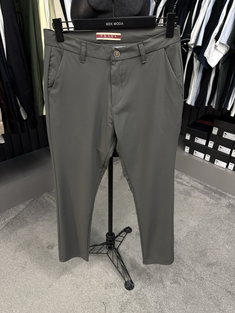 Prada Kırışmayan Kumaş Jogger Pantolon(1357-Yeşil)