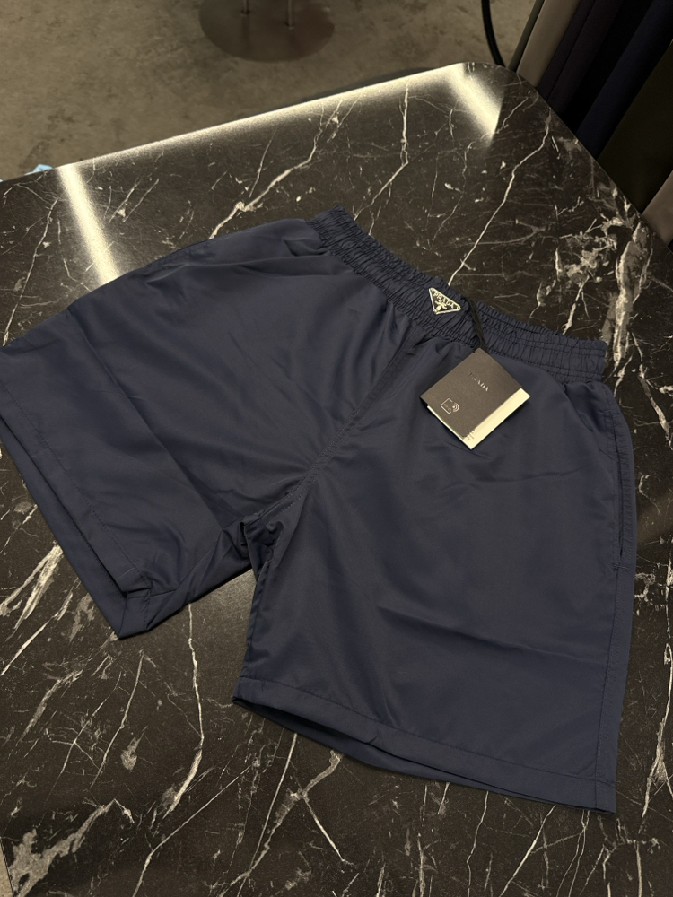 Prada Demir Logo Deniz Şortu (Lacivert)