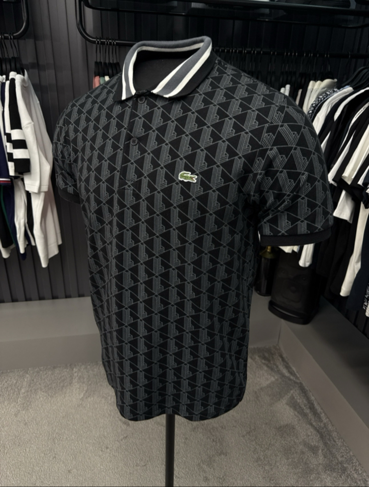 Monogram Desenli  Detaylı Polo Yaka(10002-Siyah)