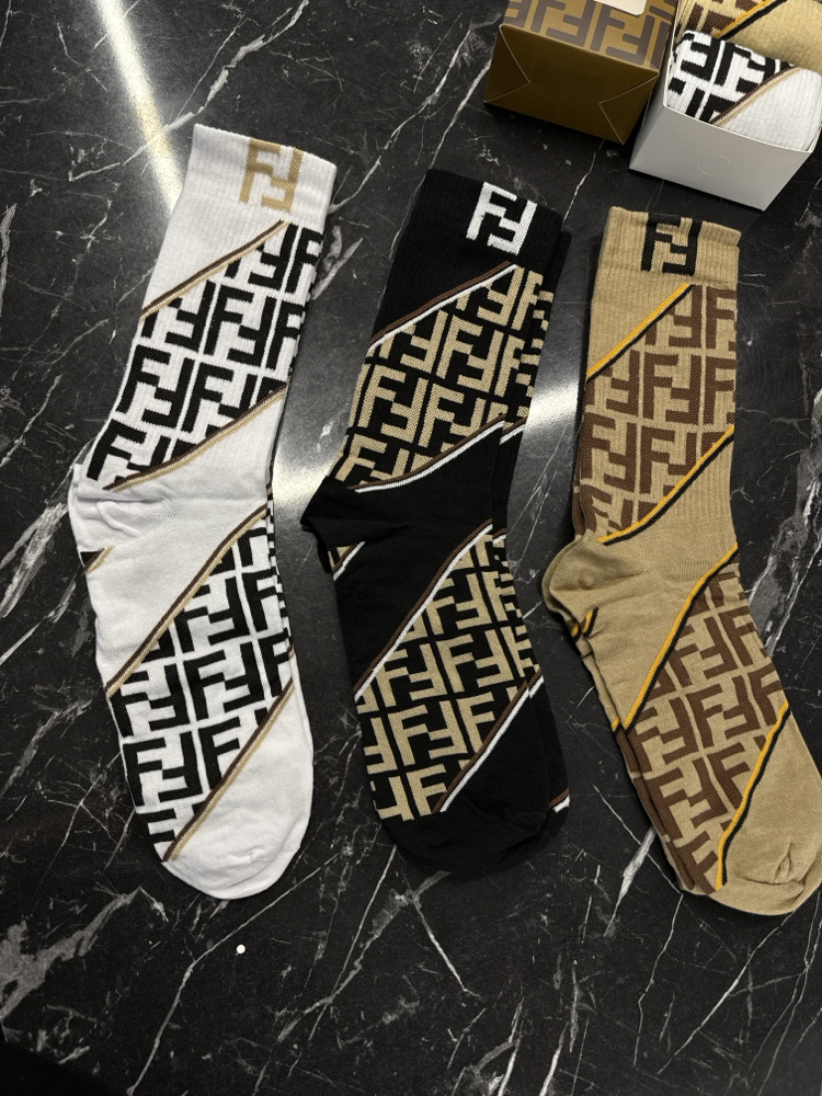 Fendi Çorap (6 Çift)