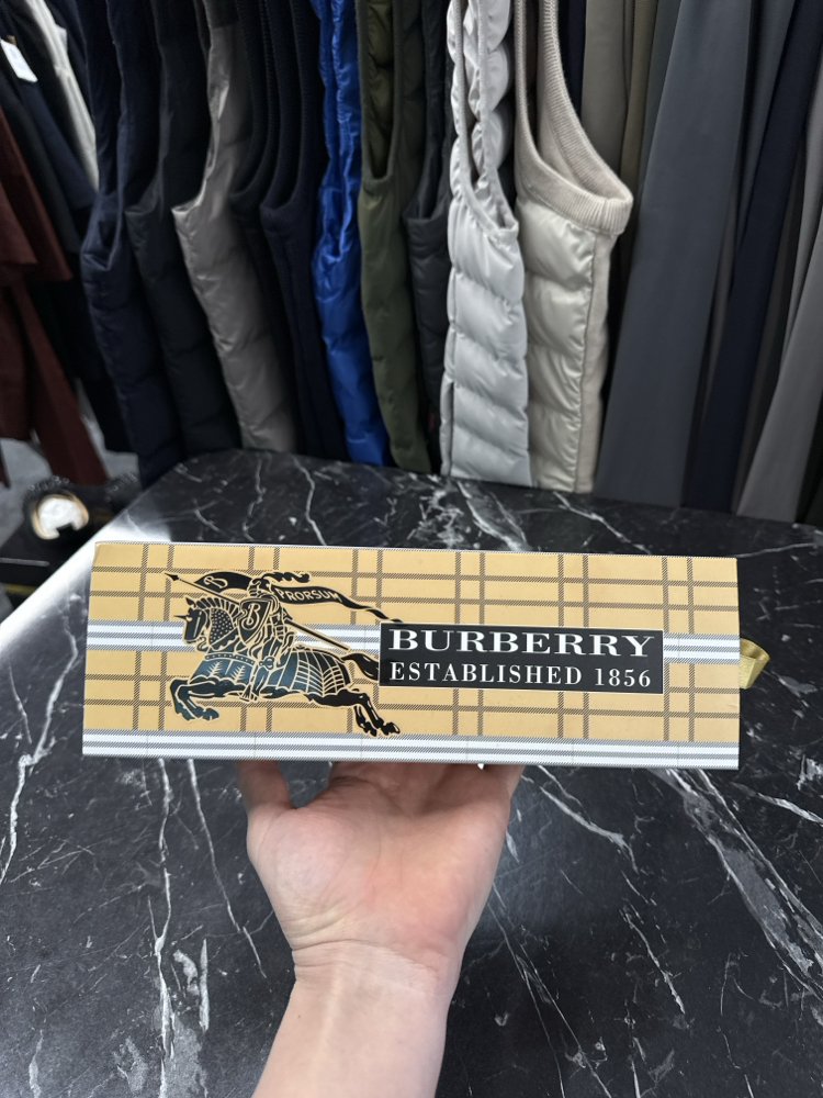 Burberry Çorap (6 Çift)