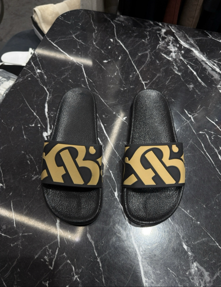 Burberry Plaj Terliği