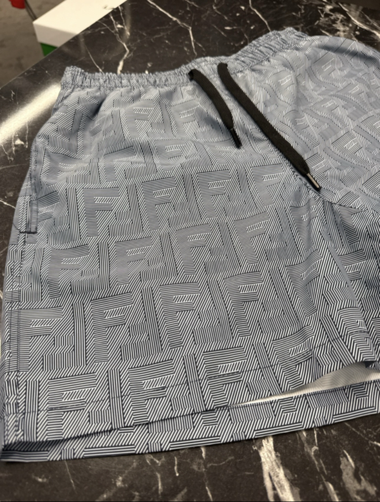 Fendi (F) Desenli Deniz Şortu 