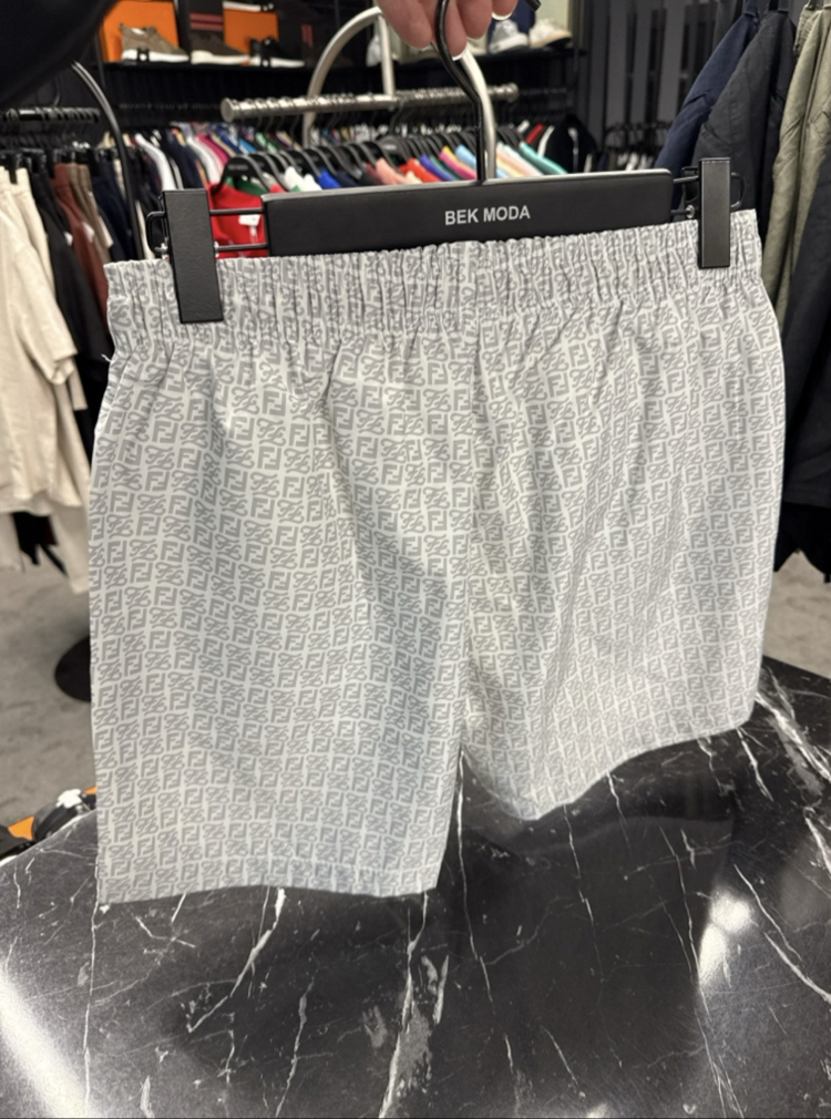 Fendi (F) Desenli Deniz Şortu