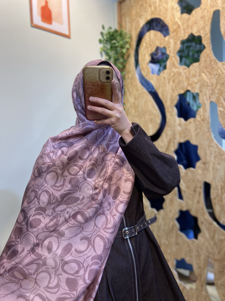 Desenli şal