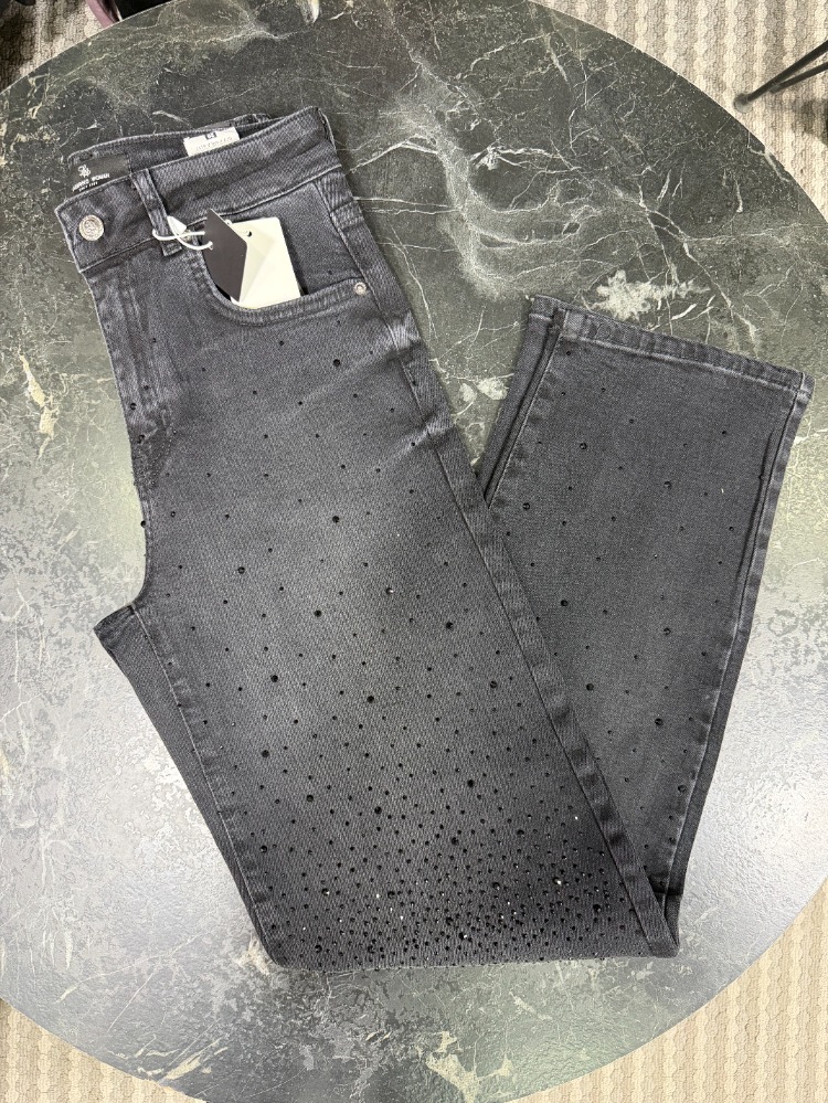 Taş Detaylı Mom Jean