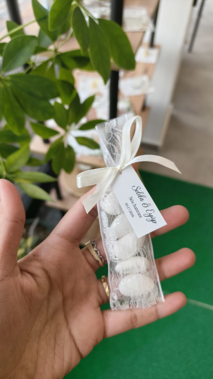 Dantel detaylı nikah şekeri