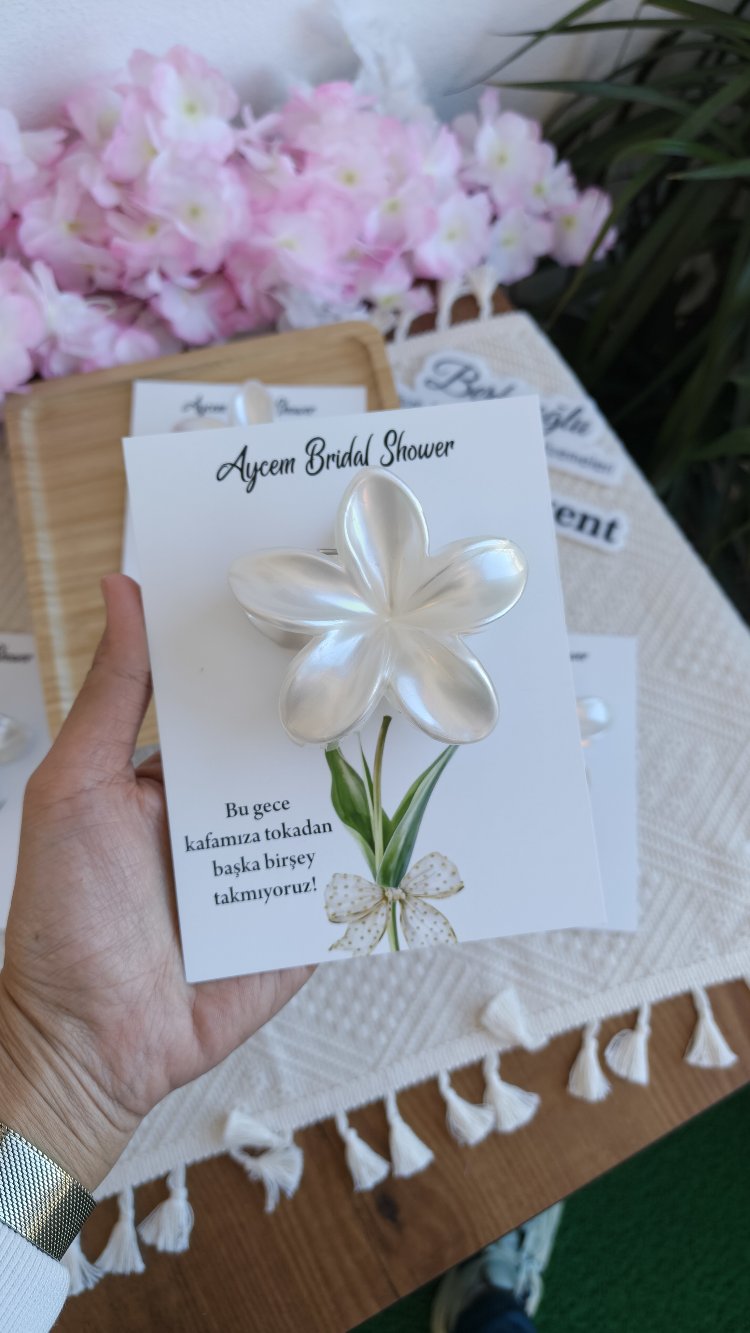 Bride / Kına hediyesi lotus toka