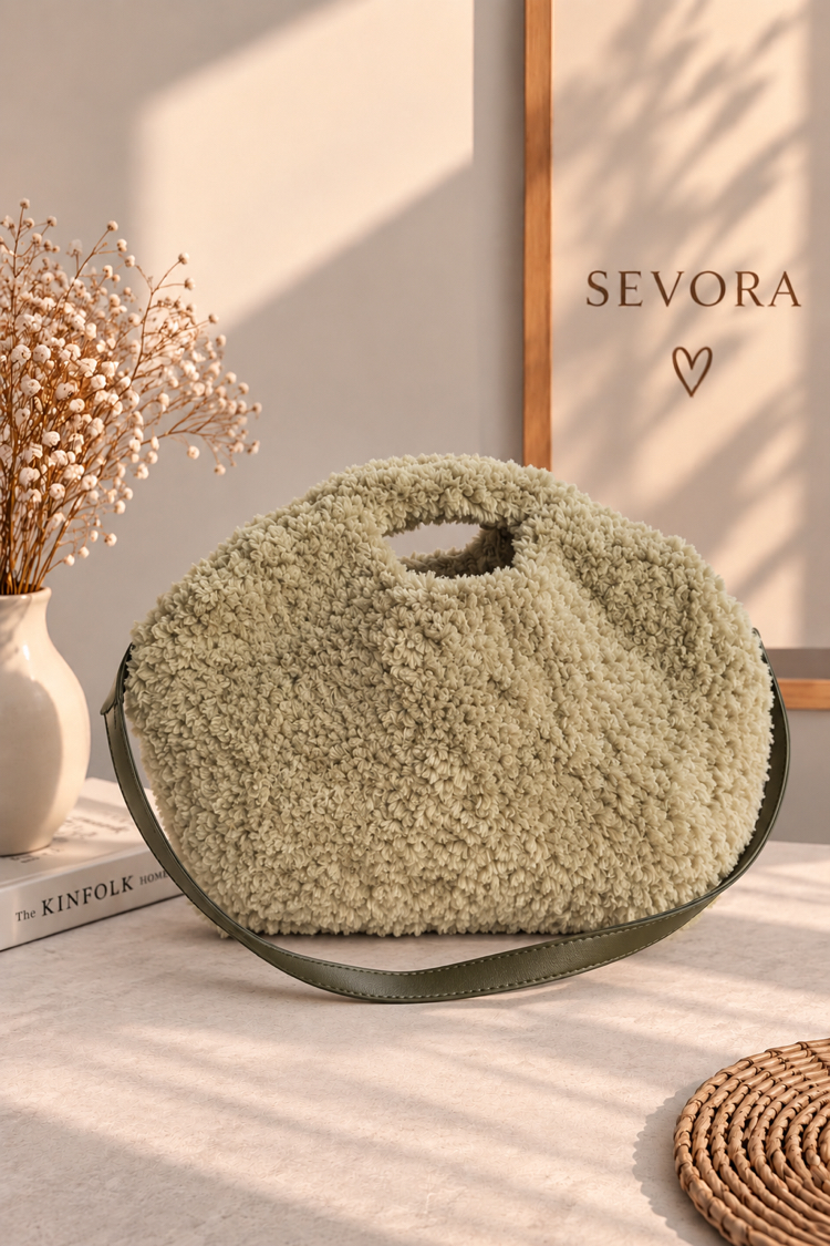 Peluş Burslu Çanta