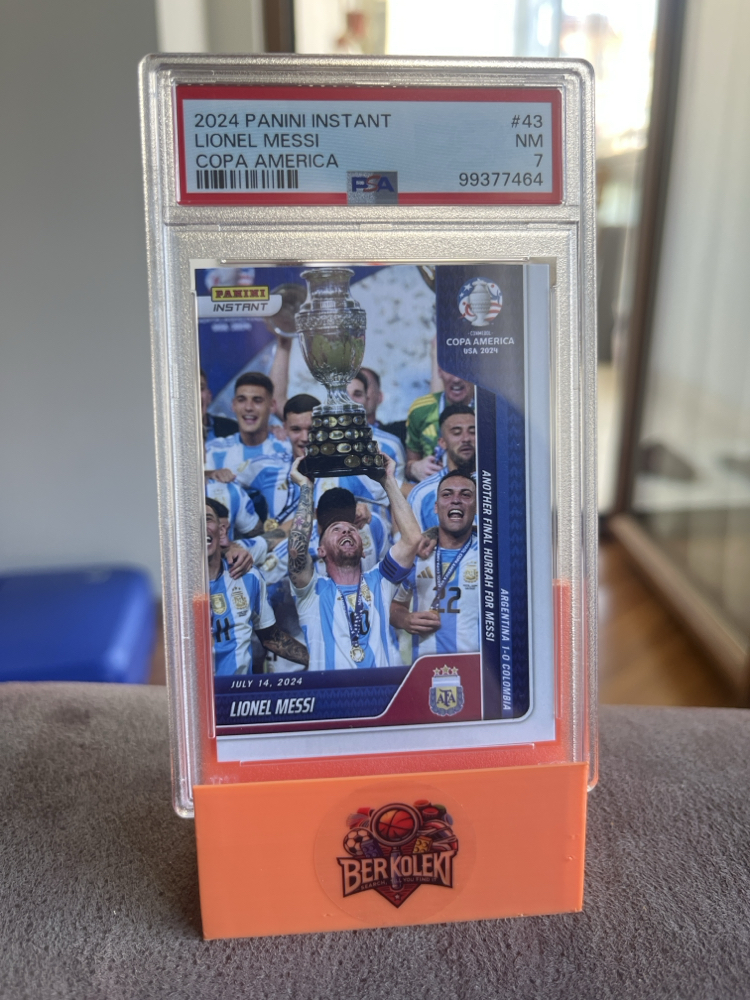 Lionel Messi PSA 7 Panini Instant 