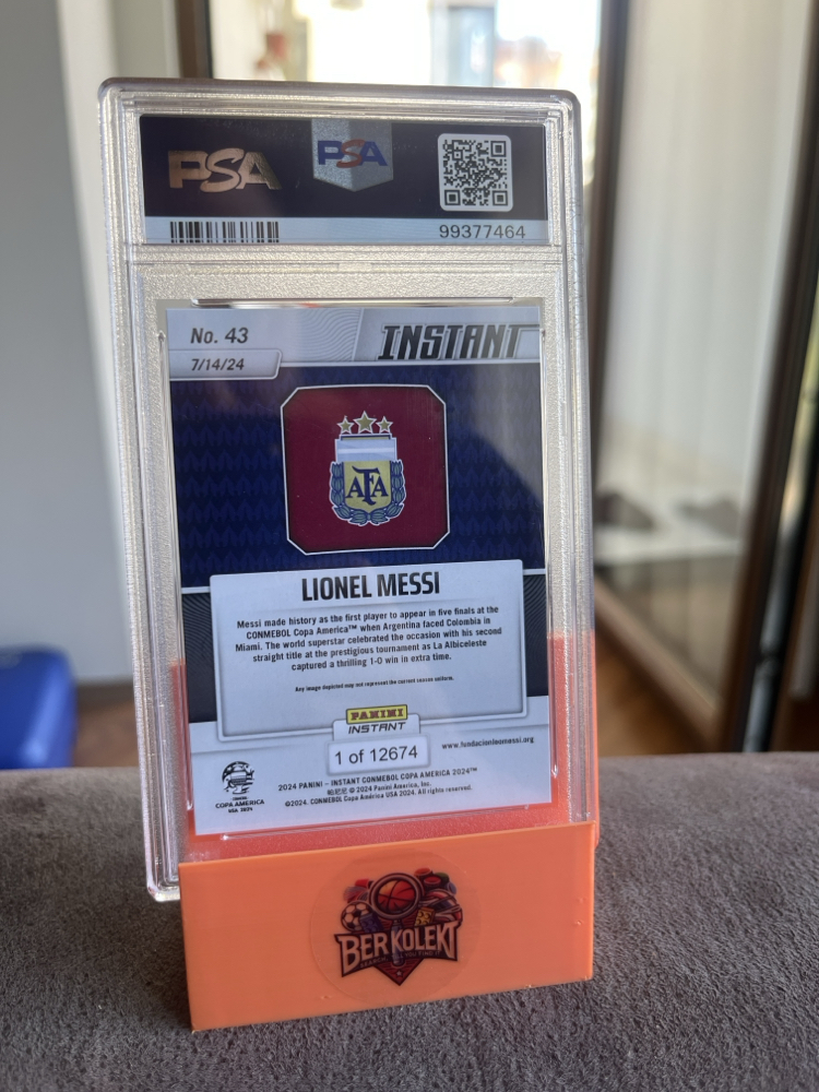 Lionel Messi PSA 7 Panini Instant 
