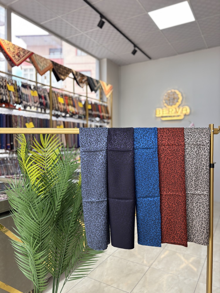 Leopar Desen Jakar Şal (10 RENK) 1023