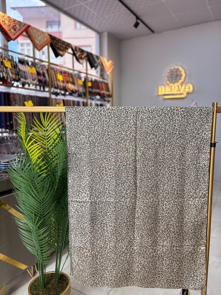 Leopar Desen Jakar Şal (10 RENK) 1023