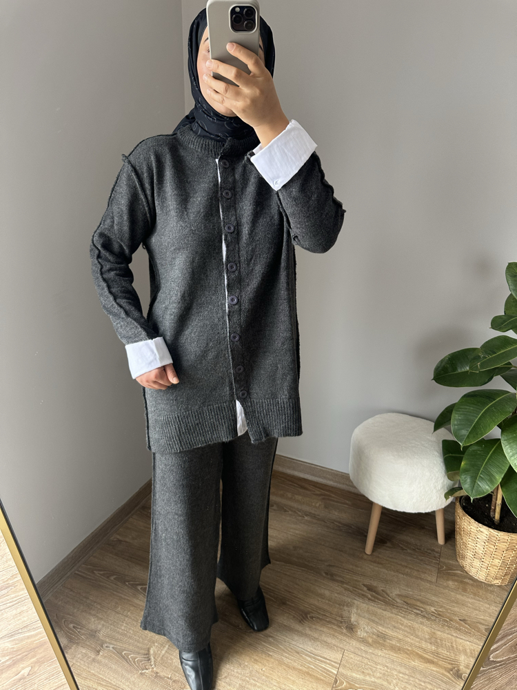gri triko casual takım
