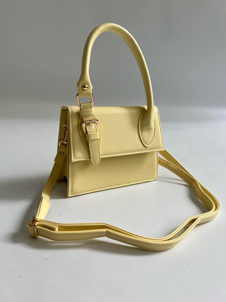 Color of the Season: Lemon Yellow