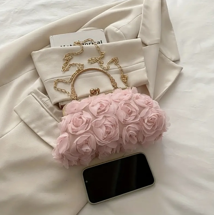 Roselle Pink 3 Boyutlu Gül Detaylı Pembe Çiçekli Tasarım Çanta