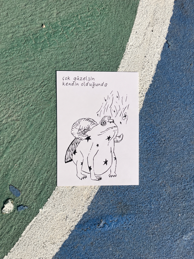 Kartpostal "Özel Kurbağa" – "Mürekkep" Serisi