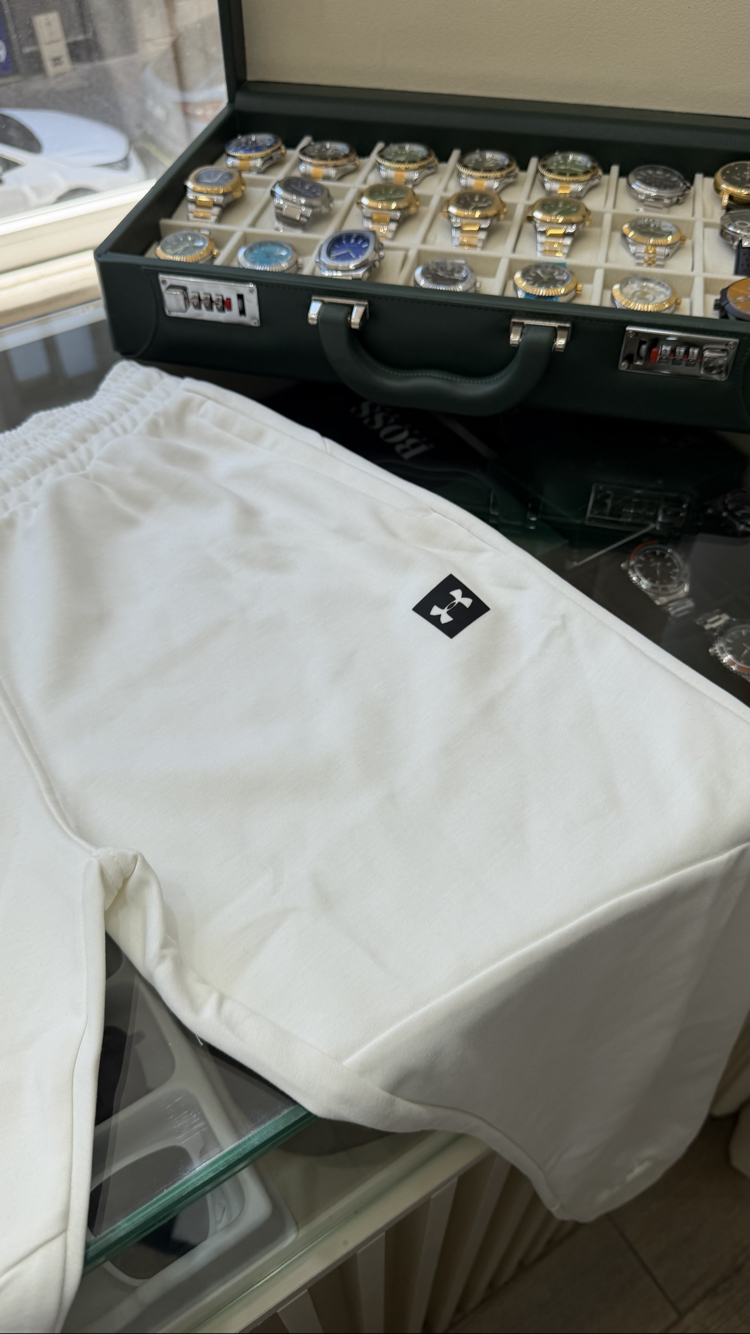 Under Armour Beyaz Eşofman Altı